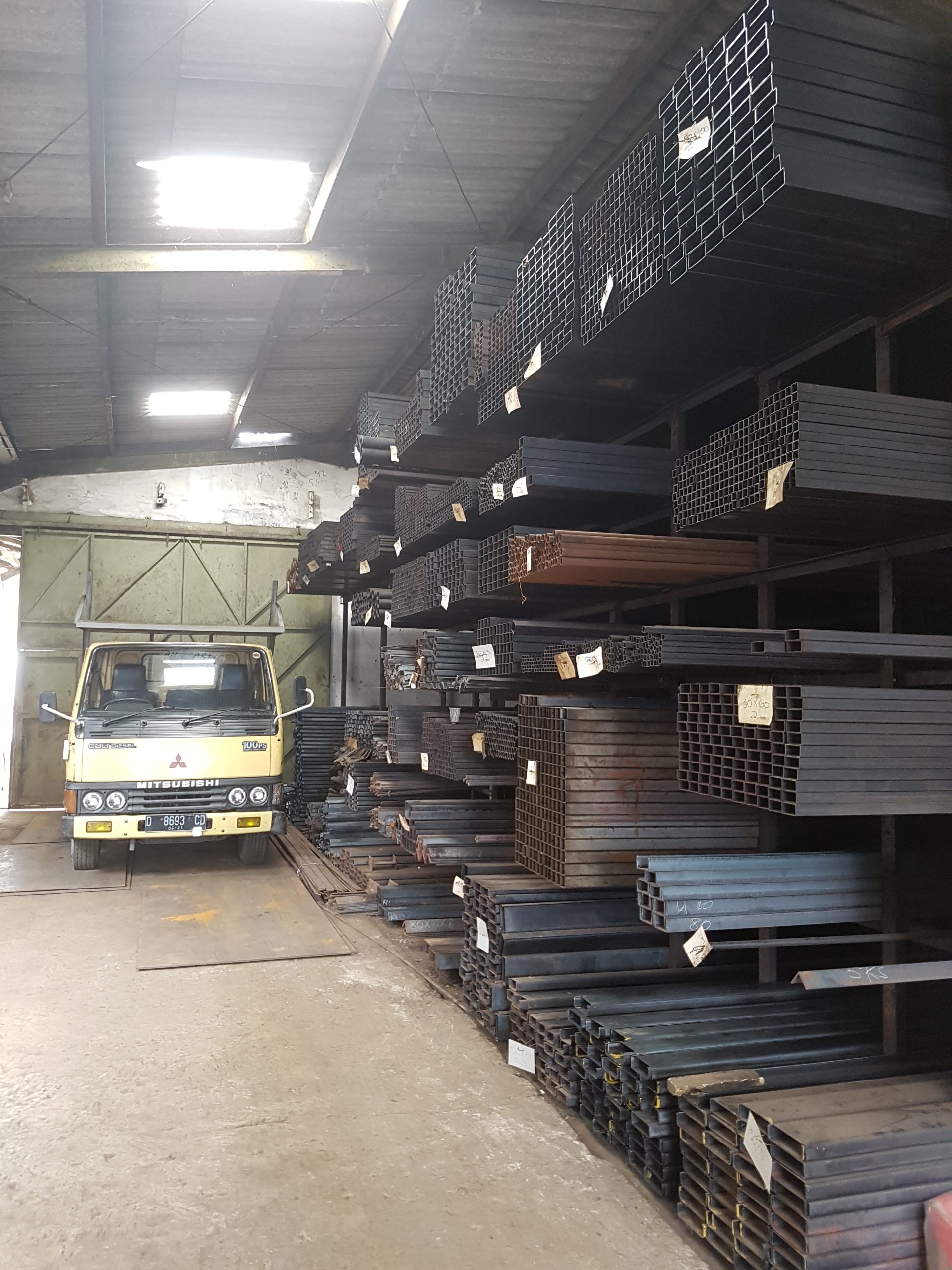 #40 Berbagai Ukuran Besi Di Toko Besi Baja Sakti Utama? (UNP dan CNP) 1 20180105 103335 scaled